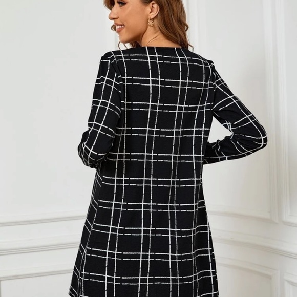 Minimalist neutral blazer collarless plaid black white jacket - Picture 2 of 2